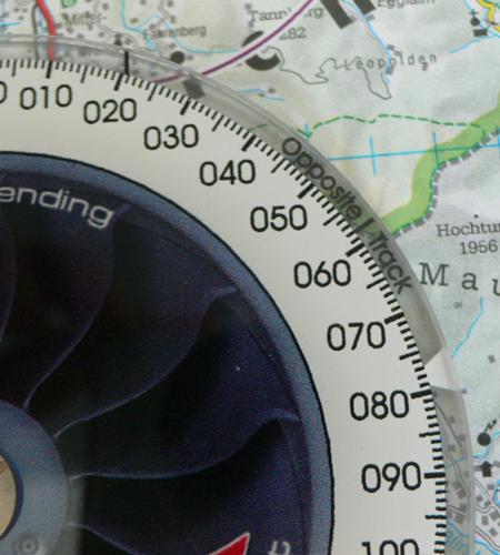 Rogers Data Navigation Compass 200